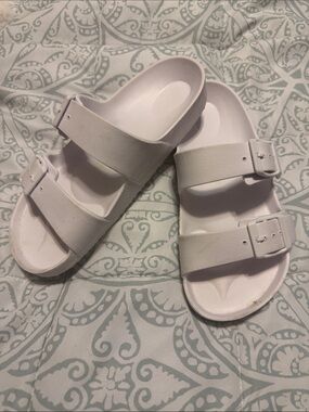 Shade & Shore White Double-Buckle Slide Sandals for Kids